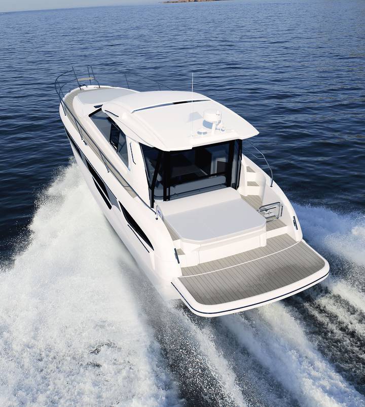 Bavaria S45